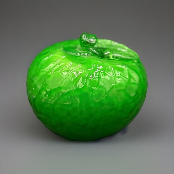 Vintage MCM Murano-Style Blown Glass Green Apple Paperweight - Decorative Item - Picture 3 of 6